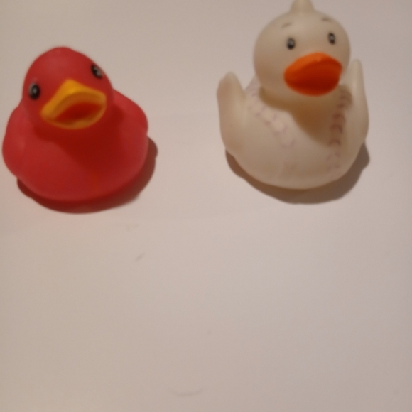 Colorful Rubber Duck Collection. Set Of 11 - Picture 5 of 10